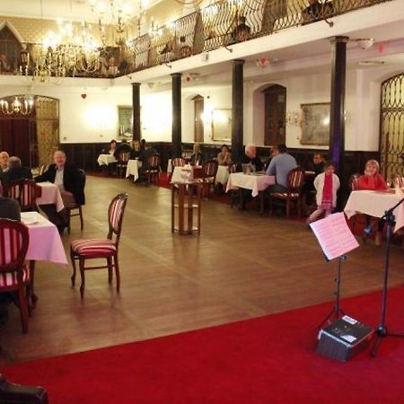 Zamek Gostynin Aparthotel Kültér fotó
