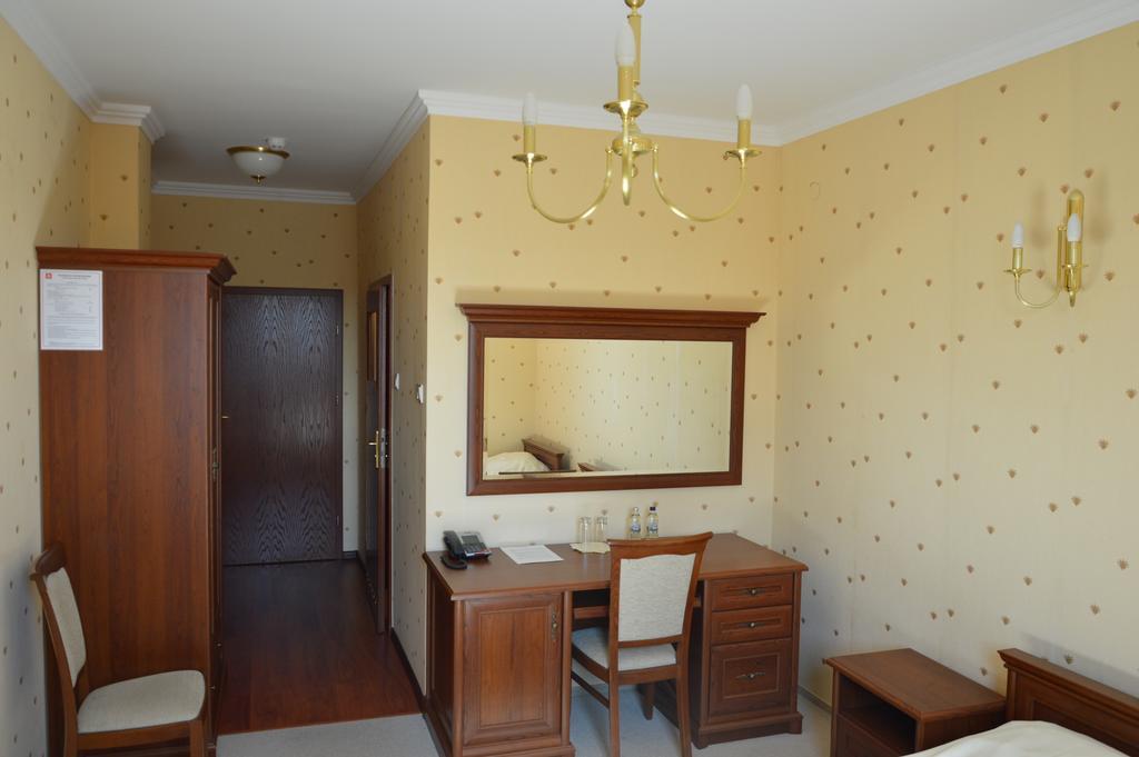 Zamek Gostynin Aparthotel Kültér fotó