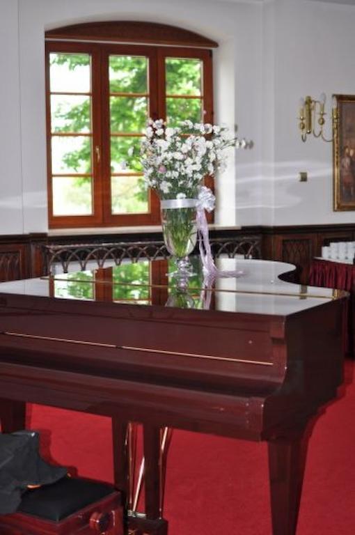 Zamek Gostynin Aparthotel Kültér fotó